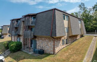 Hartford House Apartments