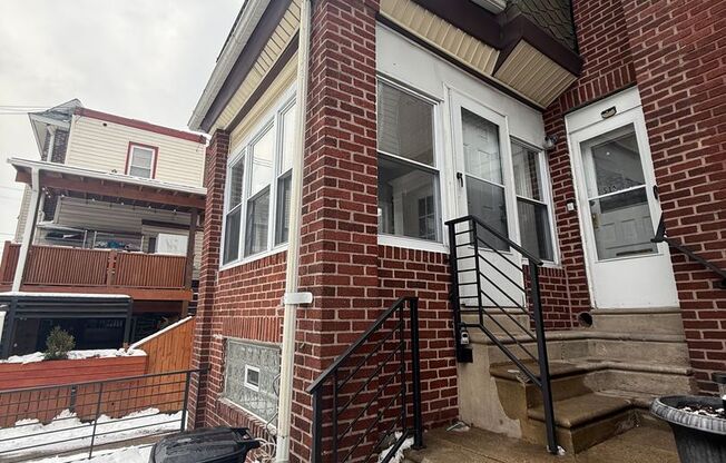 514 Champlost Avenue