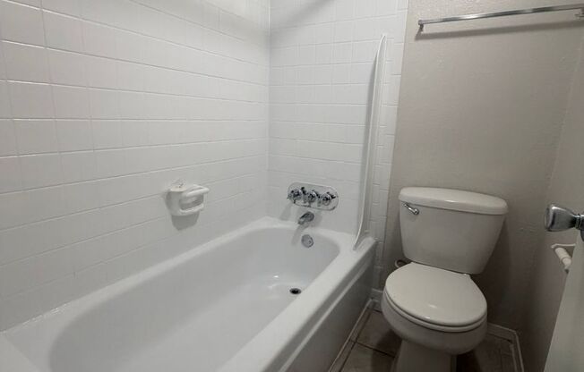 2 beds, 2 baths, 1,225 sqft, $1,450, Unit ABB-2-228