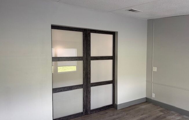 3 beds, 2 baths, $1,800