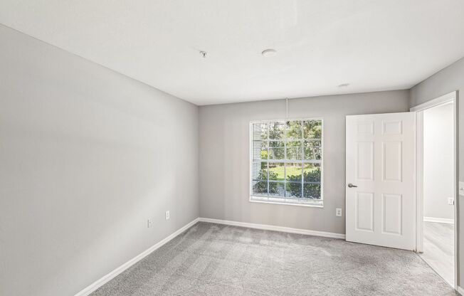 3 beds, 2 baths, 1,103 sqft, $1,565, Unit 0336