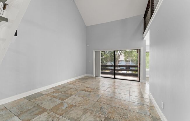 Great Month to Month rental opportunity in Altamonte Springs!