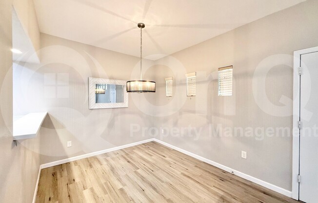 2 beds, 2 baths, 858 sqft, $1,599, Unit 243