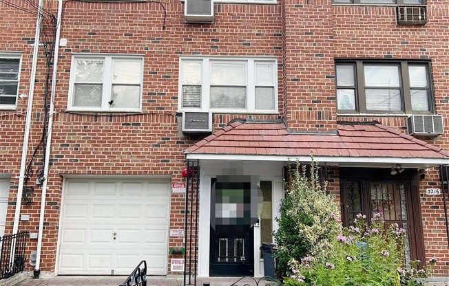 32 18 56 ST