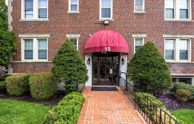 1 bed, 1 bath, 550 sqft, $2,195, Unit 7
