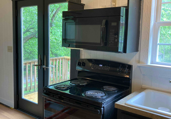 1987 CANDLEWICK DR
