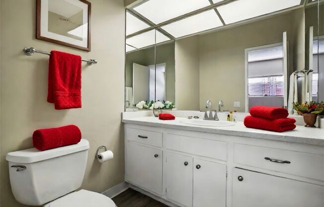 2 beds, 2 baths, 1,100 sqft, $2,900, Unit 207