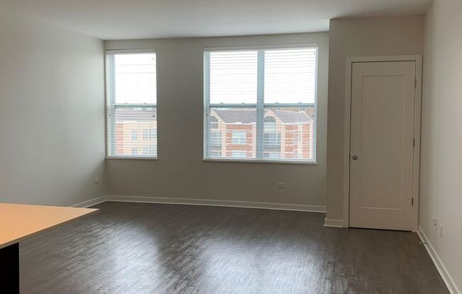1 bed, 1 bath, 795 sqft, $2,305, Unit 331