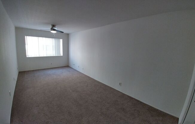 1 bed, 1 bath, 500 sqft, $1,995, Unit 105