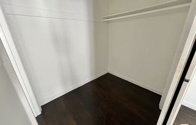 Studio, 1 bath, 450 sqft, $1,450, Unit 206