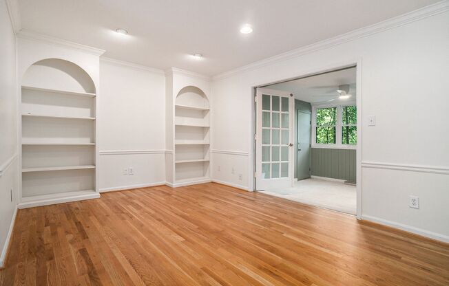 Refined 2BD/2BA Condo in 30327