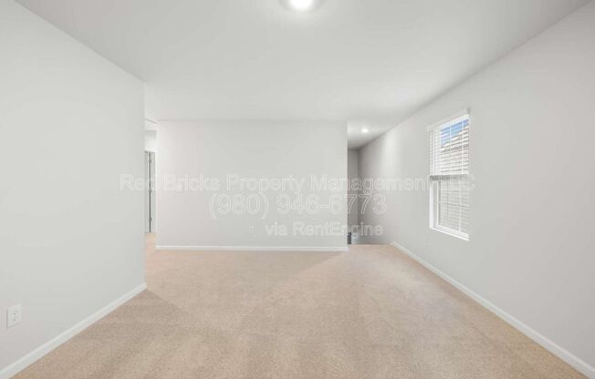 5 beds, 2.5 baths, 2,306 sqft, $2,245