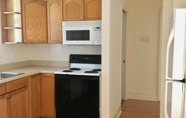 2 beds, 1 bath, $1,450