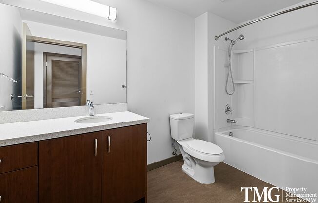 1 bed, 1 bath, 768 sqft, $1,699, Unit 507