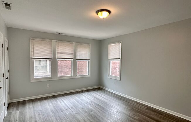 1739 Central