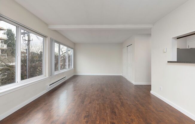 Studio, 1 bath, 384 sqft, $1,445, Unit 403