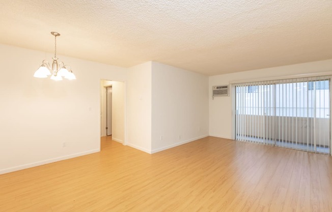 Welcome to Doheny Regency