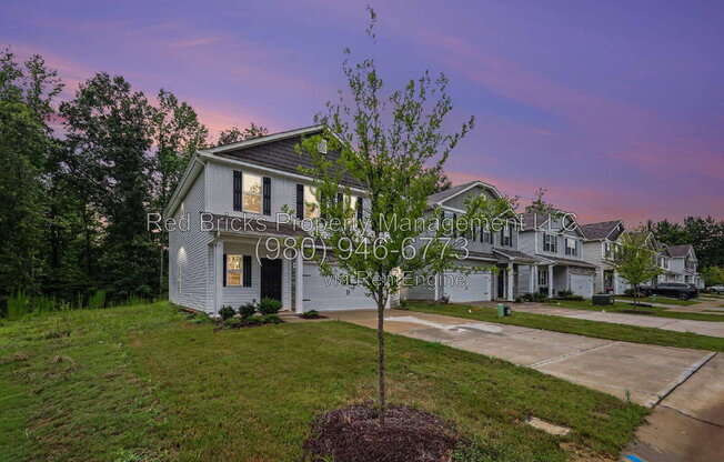2132 CLAPHAM CT