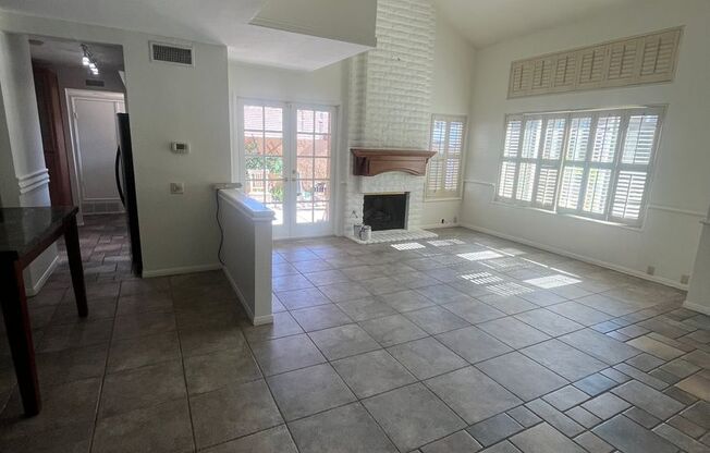 3BD 3BA Townhouse in Rancho Bernardo - Playmor Community