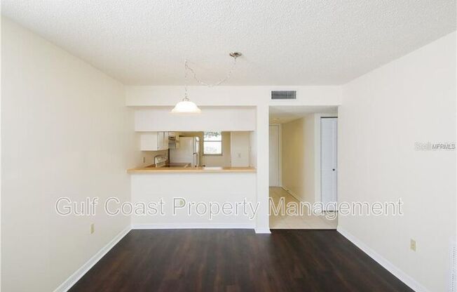 437 CERROMAR LN