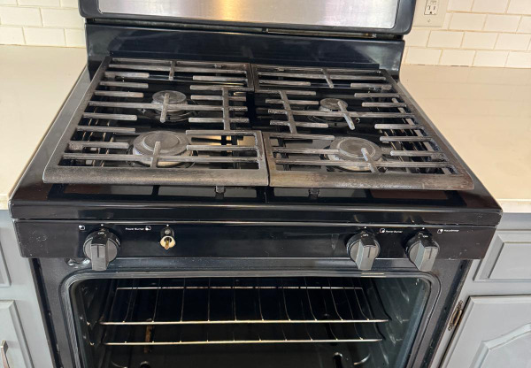 7 Story Ct, Bayonne NJ