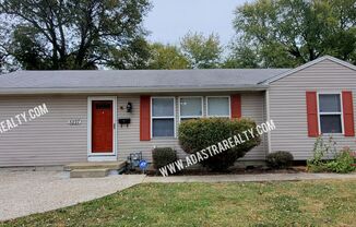 Beautiful Ranch Home in KCMO-AVAILABLE in NOVEMBER!!