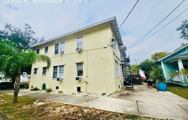 2301 N JEFFERSON ST
