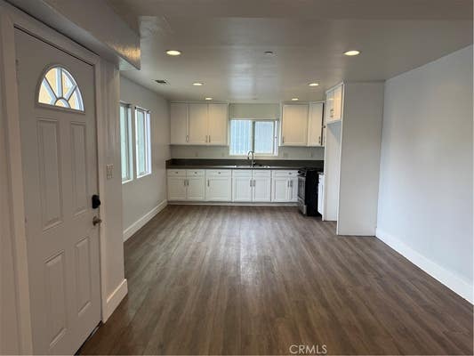 1785 E IMPERIAL HWY