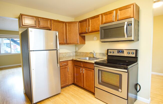 Fantastic 2 Bedroom in Charming St Johns Ready Early August!