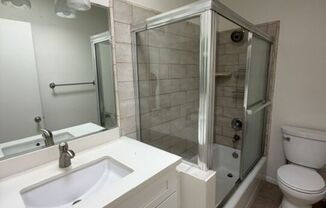 2106 PISANI PL