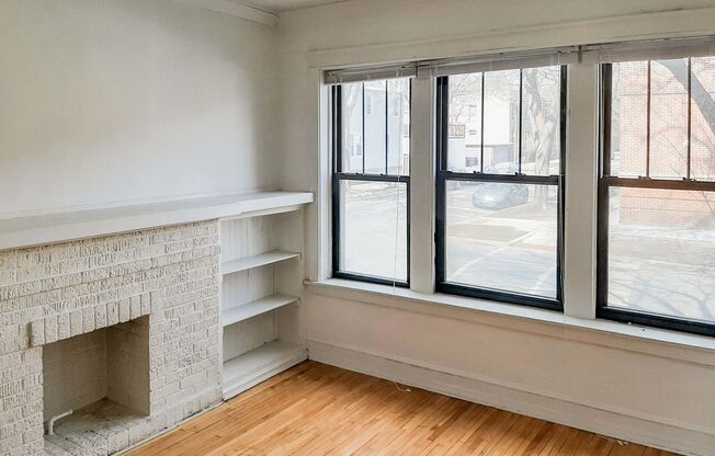 4951-53 N. Oakley / 2251-57 W. Argyle