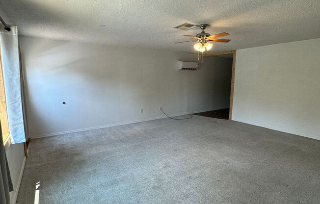 1 bed, 1 bath, $700, Unit Apt. 6