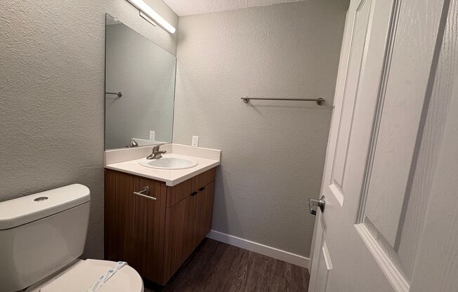 2 beds, 1.5 baths, 866 sqft, $3,270, Unit 810N1