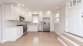 2 ROSSMORE RD