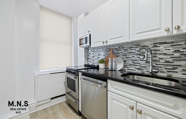 Studio, 1 bath, $3,850, Unit 15-B04