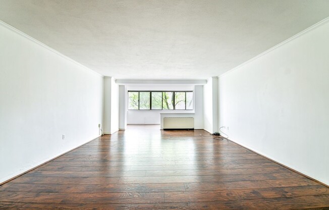 2 beds, 2 baths, 1,282 sqft, $4,200, Unit 4E