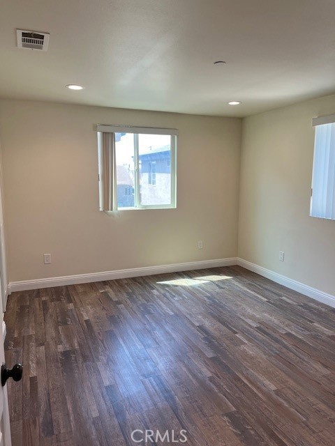 211 E 84th Place