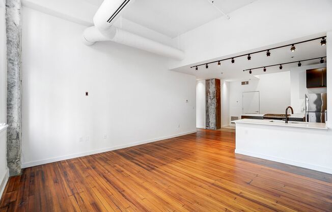2 beds, 2 baths, 1,430 sqft, $2,736, Unit 100-301