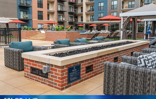 1 bed, 1 bath, 835 sqft, $1,759, Unit 223