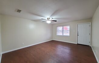 3 beds, 1 bath, $1,175