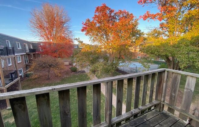 1 bed, 1 bath, 650 sqft, $880, Unit 1505-17