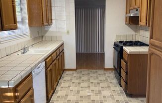 3 beds, 2 baths, $1,950