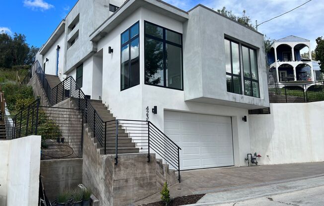 Beautiful, Recently Built 3 Bedroom Home in El Sereno! AVAILABLE NOW