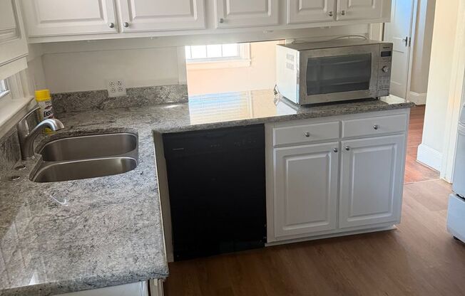 3 bedroom, 1 bathroom house on Central Ave