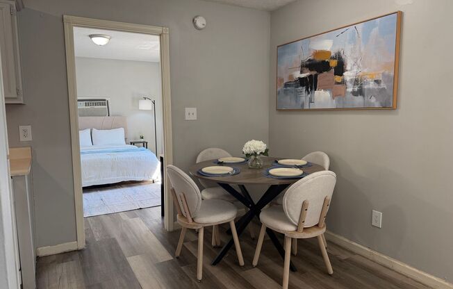1 bed, 1 bath, 630 sqft, $745, Unit K76