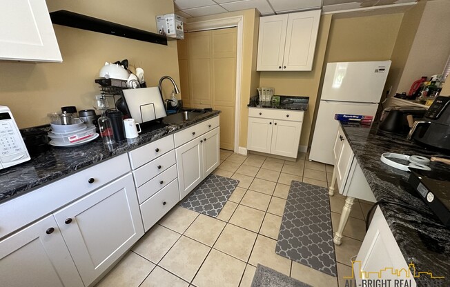 25 KILSYTH ST