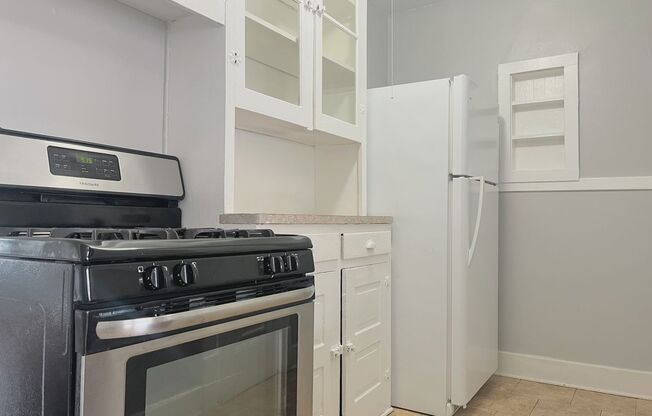 242 DELAWARE RD
