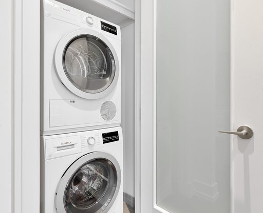 1 bed, 2 baths, $6,000, Unit 15F