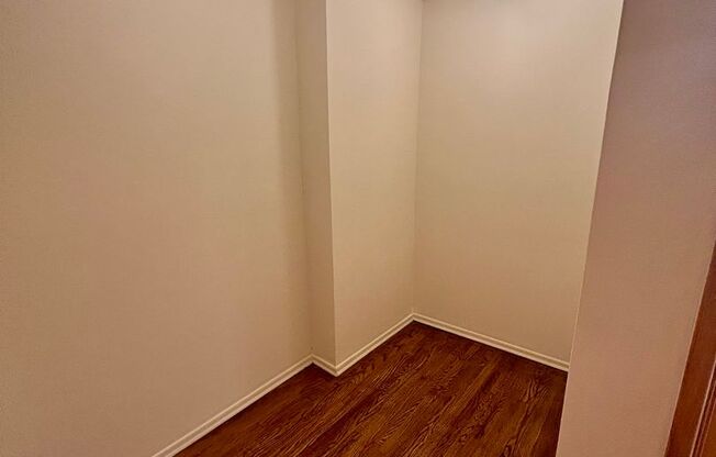 Studio, 1 bath, 525 sqft, $1,625, Unit 531-519