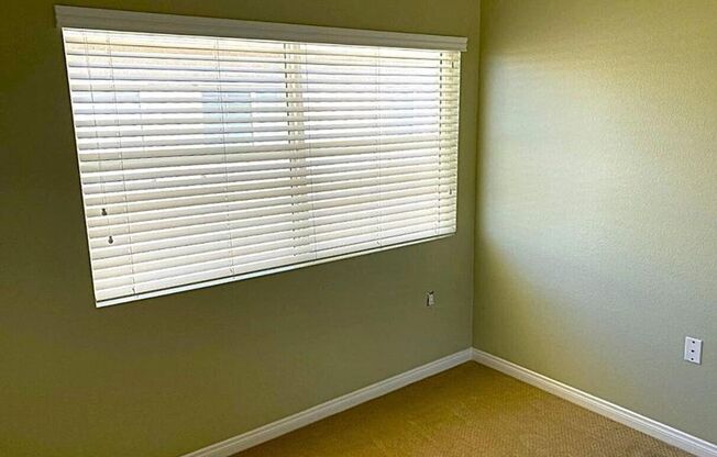 3 beds, 3 baths, $3,700